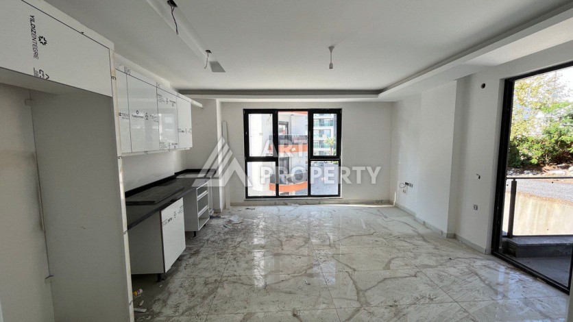 Квартира 1+1 в новом ЖК, 50 кв.м. Махмутлар, Алания. - Ракурс 3
