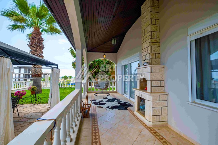 Вилла 2+1 с видом на море в резиденции 5 звезд в Каргыджаке, 130 кв.м. - Ракурс 10