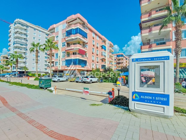 Квартира 2+1 на первой береговой линии в Махмутларе, 100 кв.м. - Ракурс 2