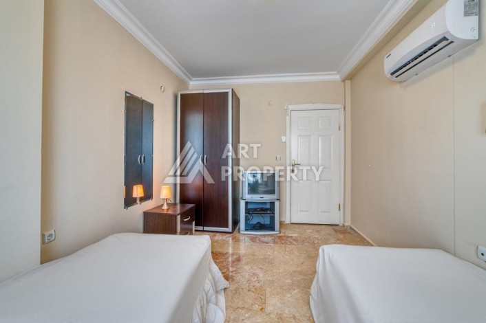 Светлый дуплекс 3+1 с видом на море в Тосмуре, 250 кв.м. - Ракурс 34