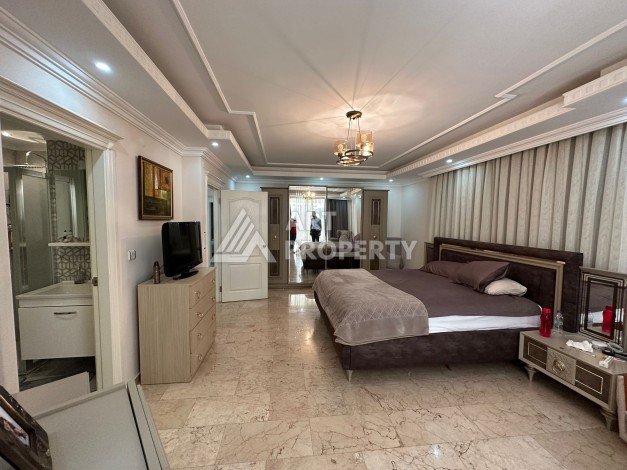 Дуплекс 4+1 с мебелью, 220 кв.м. Джикджилли. Алания. - Ракурс 12