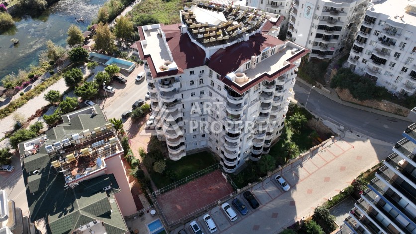 Дуплекс 4+1 с панорамой на море и реку Димчай в Тосмуре. 275 кв.м. - Ракурс 37