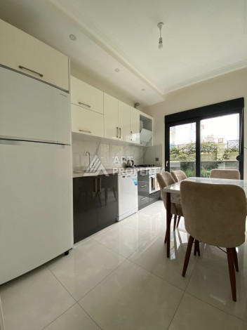 Квартира 2+1 с выходом в сад, 94 кв.м. Оба, Алания. - Ракурс 3