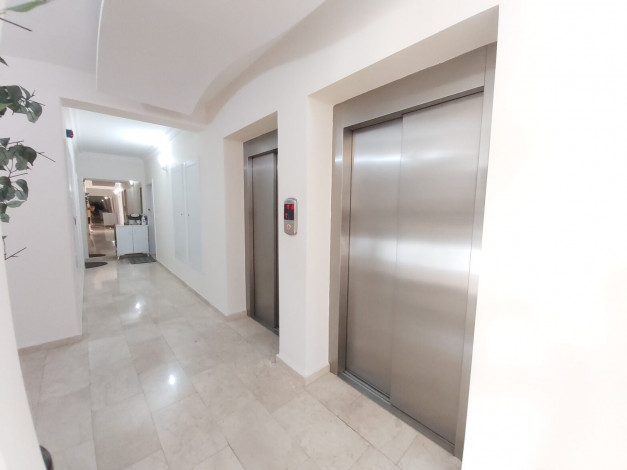 Трехкомнатная меблированная квартира в комплексе люкс класса, Махмутлар, Алания, 110 м2 - Ракурс 9