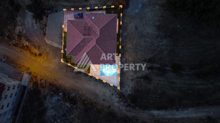 Вилла под гражданство , 4+1, 440 м2, в 900 м от пляжа Инжекум - Ракурс 46