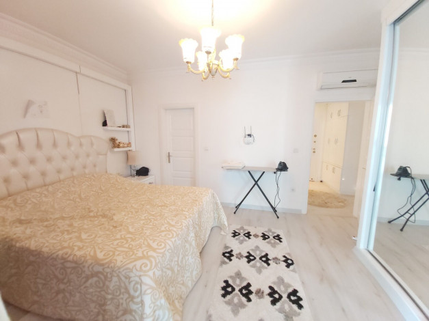 Трехкомнатная меблированная квартира в комплексе люкс класса, Махмутлар, Алания, 110 м2 - Ракурс 11