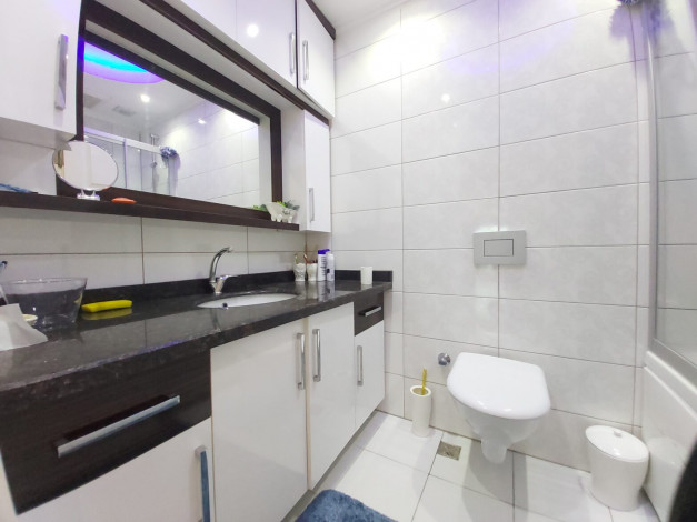 Трехкомнатная меблированная квартира в комплексе люкс класса, Махмутлар, Алания, 110 м2 - Ракурс 24