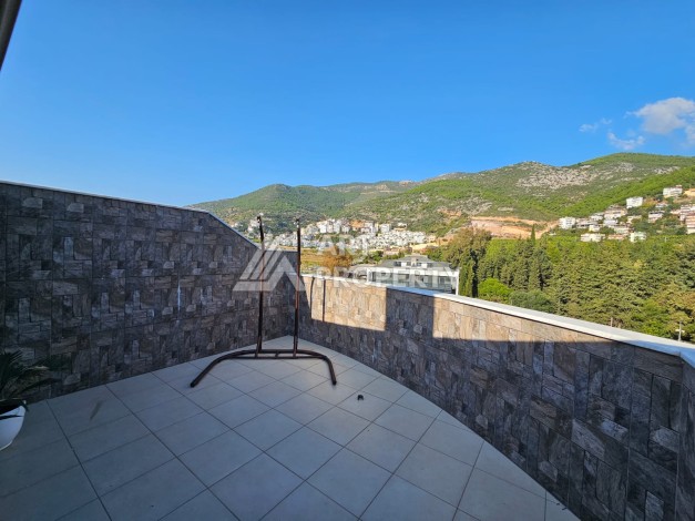 Шикарный дуплекс 3+2, 160м2,  в центре Алании, 200м до пляжа Клеопатра - Ракурс 24