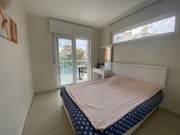 Светлая меблированная квартира 1+1 современного дизайна вблизи от моря в районе Оба, 55 м2 - Ракурс 4