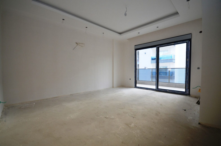 Трехкомнатная квартира с отдельной кухней в новом комплексе в районе Оба, 100 м2 - Ракурс 2