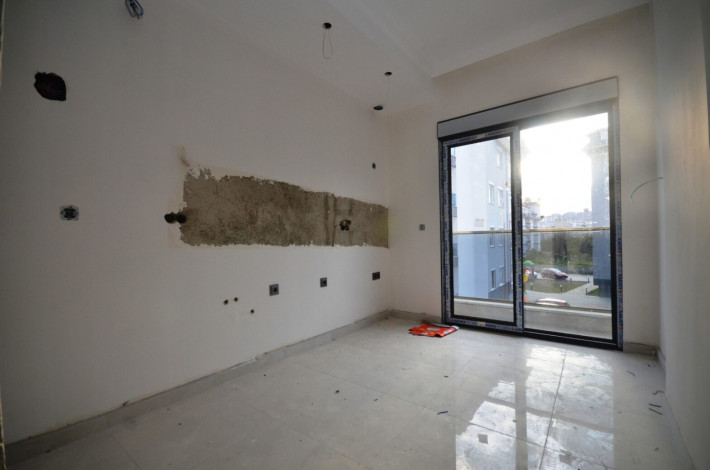 Трехкомнатная квартира с отдельной кухней в новом комплексе в районе Оба, 100 м2 - Ракурс 11