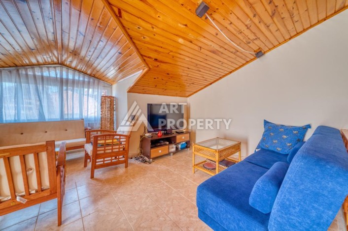 Дуплекс 3+1, 250м2, с видом на море в Тосмуре - Ракурс 7