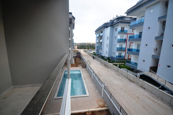 Трехкомнатная квартира с отдельной кухней в новом комплексе в районе Оба, 100 м2 - Ракурс 22