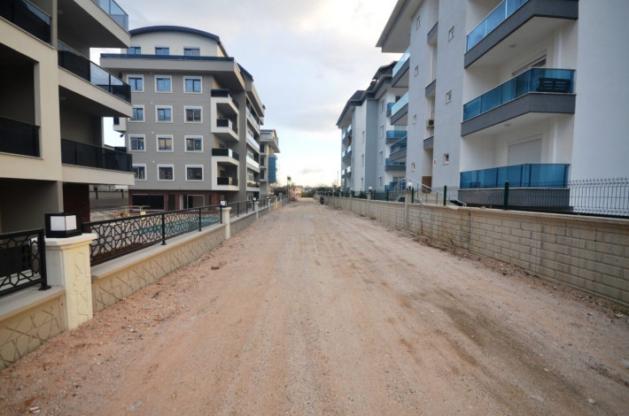 Трехкомнатная квартира с отдельной кухней в новом комплексе в районе Оба, 100 м2 - Ракурс 24