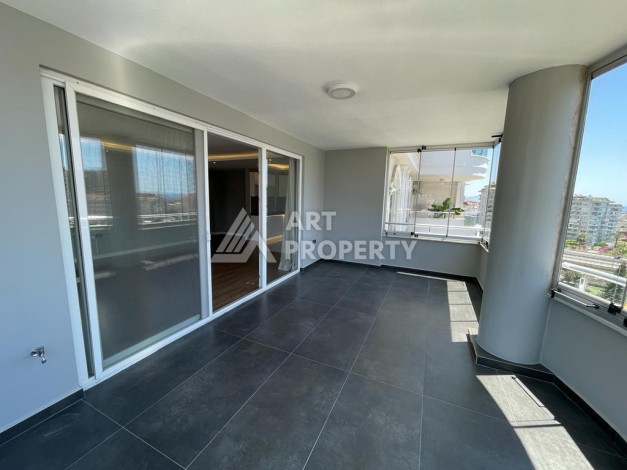 Видовая квартира 2+1 с современным дизайном, 120 кв.м. Джикджилли, Алания. - Ракурс 7