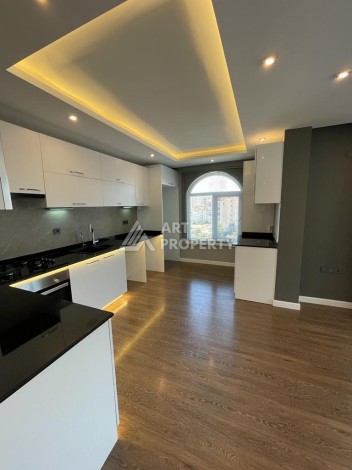 Видовая квартира 2+1 с современным дизайном, 120 кв.м. Джикджилли, Алания. - Ракурс 9