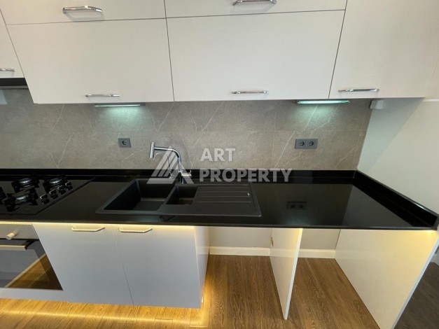 Видовая квартира 2+1 с современным дизайном, 120 кв.м. Джикджилли, Алания. - Ракурс 12