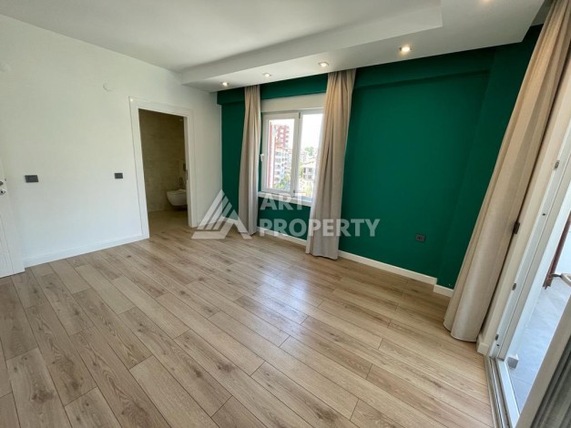 Видовая квартира 2+1 с современным дизайном, 120 кв.м. Джикджилли, Алания. - Ракурс 13