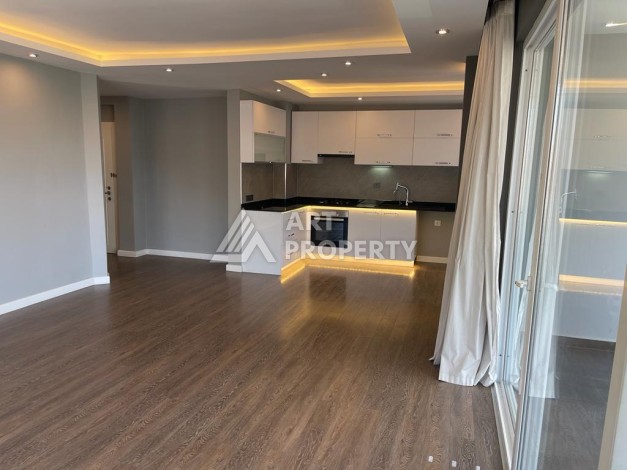 Видовая квартира 2+1 с современным дизайном, 120 кв.м. Джикджилли, Алания. - Ракурс 15