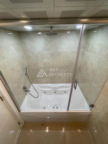 Видовая квартира 2+1 с современным дизайном, 120 кв.м. Джикджилли, Алания. - Ракурс 25