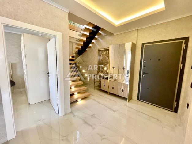 Светлый дуплекс 2+1 с садом, 140 кв.м. Оба, Алания. Подходит под ВНЖ - Ракурс 7