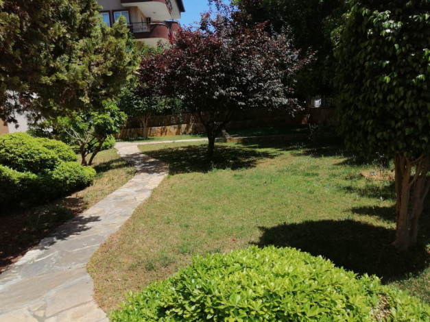 Двухкомнатная квартира с мебелью и шикарным видом на Торосские горы в центре района Оба, 110 м2 - Ракурс 5