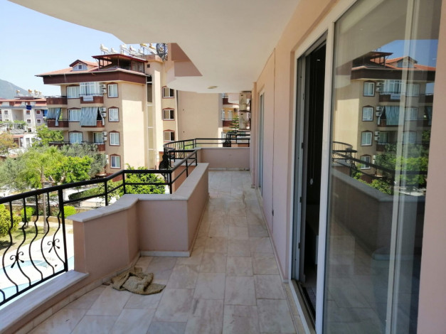 Двухкомнатная квартира с мебелью и шикарным видом на Торосские горы в центре района Оба, 110 м2 - Ракурс 33