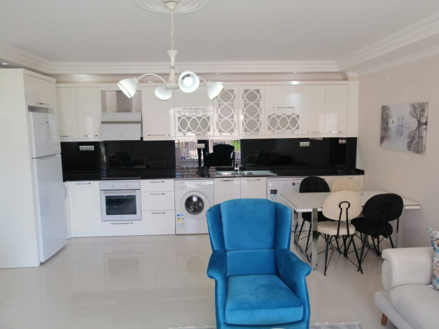 Двухкомнатная квартира с мебелью и шикарным видом на Торосские горы в центре района Оба, 110 м2 - Ракурс 38