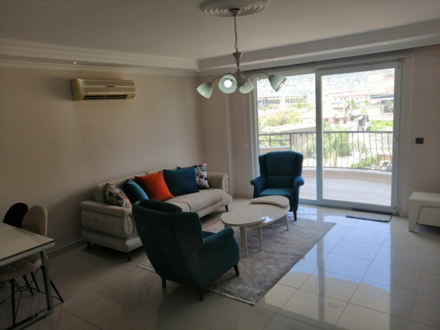 Двухкомнатная квартира с мебелью и шикарным видом на Торосские горы в центре района Оба, 110 м2 - Ракурс 41