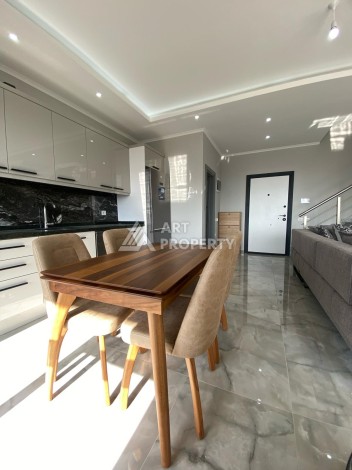 Пентхаус 2+1 с видом на море в центре Махмутлара, 96 кв.м. - Ракурс 2