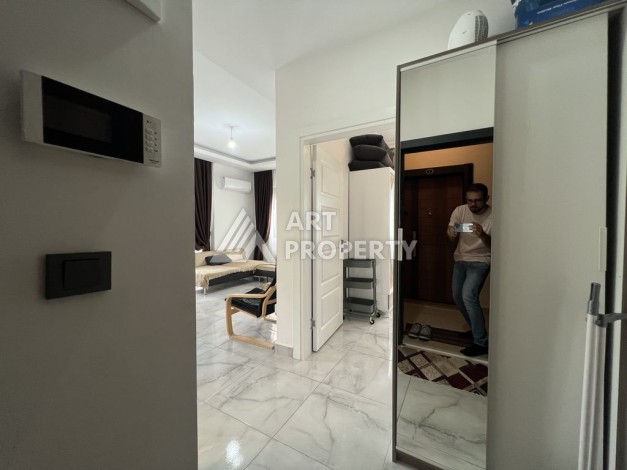 Двухкомнатная меблированная квартира в 500 м от моря , 1+1, 55 м2, Махмутлар, Алания - Ракурс 5