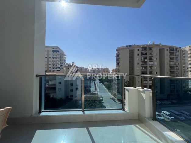 Просторная, меблированная, двухкомнатная квартира 1+1, 65м2, в 500 м от моря, Махмутлар, Алания - Ракурс 19