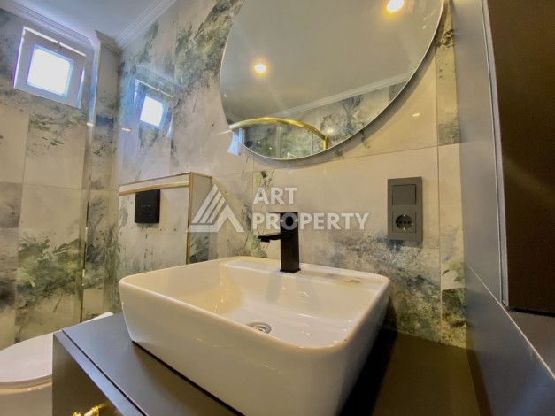 Аппартаменты 2+1, 110 м2, с шикарным ремонтом и видом на море в центре Алании. - Ракурс 18