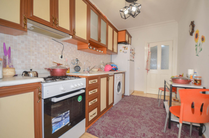 Трехкомнатная меблированная квартира на первой береговой линии, Тосмур, Алания, 115 м2 - Ракурс 12