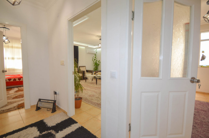 Трехкомнатная меблированная квартира на первой береговой линии, Тосмур, Алания, 115 м2 - Ракурс 17