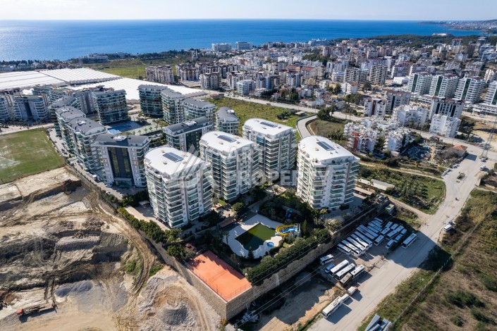 Апартаменты 2+1, 120м2, в большом и современном комплексе в 800 м от моря, Алания, Авсалар. - Ракурс 45