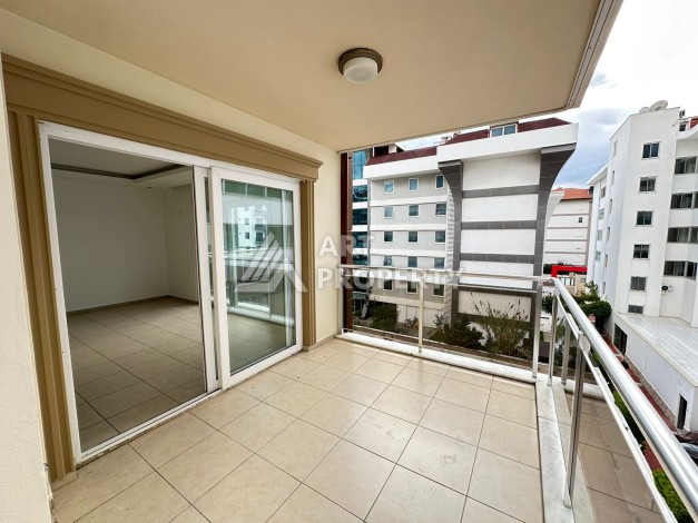 Квартира 2+1, 120м2 в 150 метрах от моря. Кестель, Алания. - Ракурс 12