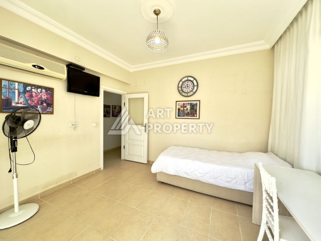 Квартира 2+1, 100м2, с видом на море на первой береговой линни, Махмутлар, Алания - Ракурс 12