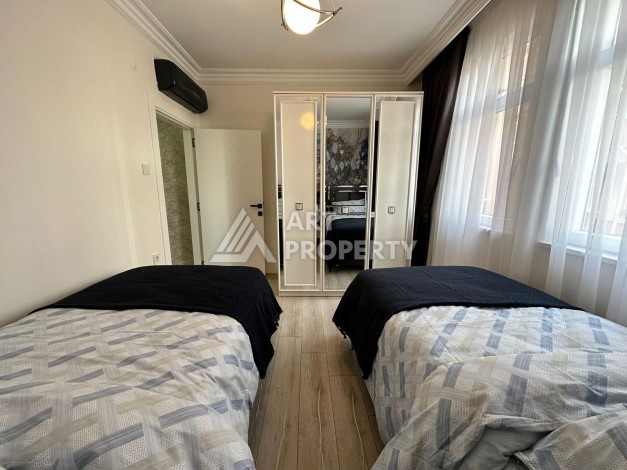 Аппартаменты с шикарным ремонтом, 2+1, 125м2, в 150 м от моря, Махмутлар, Алания - Ракурс 16