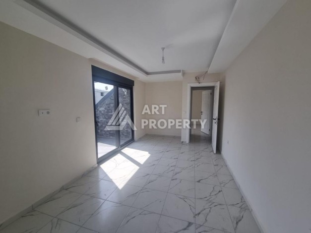 Дуплекс   3+1, 110м2 в 450 м от моря в новом доме, Алания, Махмутлар - Ракурс 2