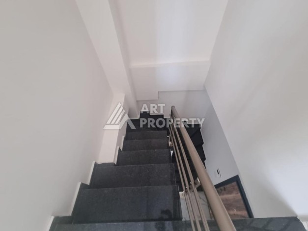 Дуплекс   3+1, 110м2 в 450 м от моря в новом доме, Алания, Махмутлар - Ракурс 6