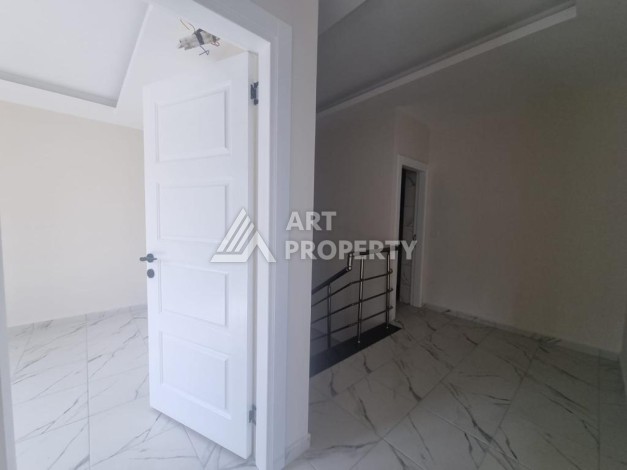 Дуплекс   3+1, 110м2 в 450 м от моря в новом доме, Алания, Махмутлар - Ракурс 7