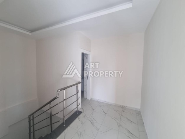 Дуплекс   3+1, 110м2 в 450 м от моря в новом доме, Алания, Махмутлар - Ракурс 9