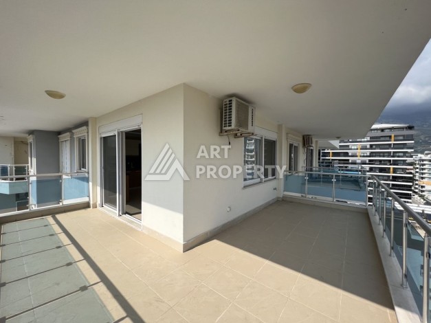 Дуплекс 250 м2, 3+2 с видом на море, в новом современном комплексе в 300 м от моря Махмутлар, Алания. - Ракурс 14