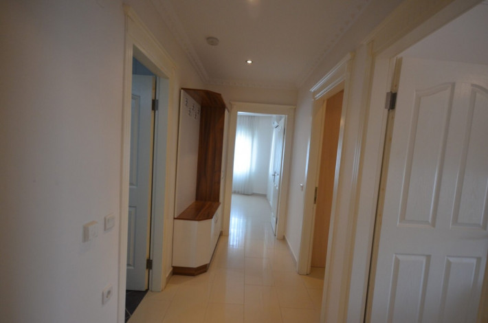 Трёхкомнатная квартира с мебелью в районе Тосмур, 115 м2 - Ракурс 4