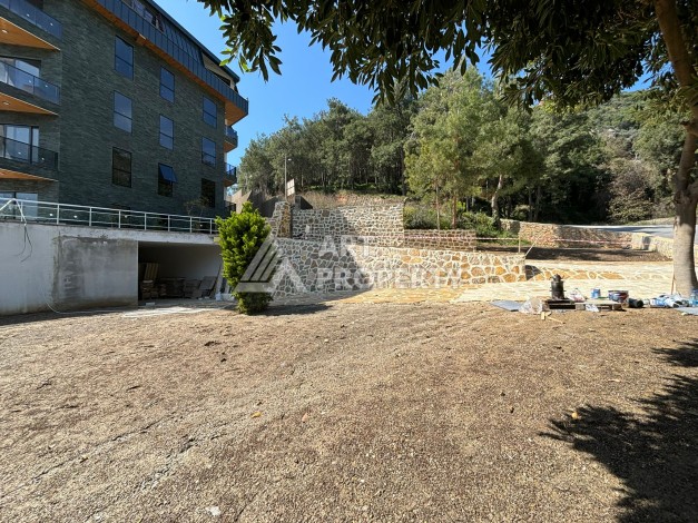 Квартиры от 45 до 193 кв.м. с видом на море и крепость. Буюкхасбахче, Алания - Ракурс 15