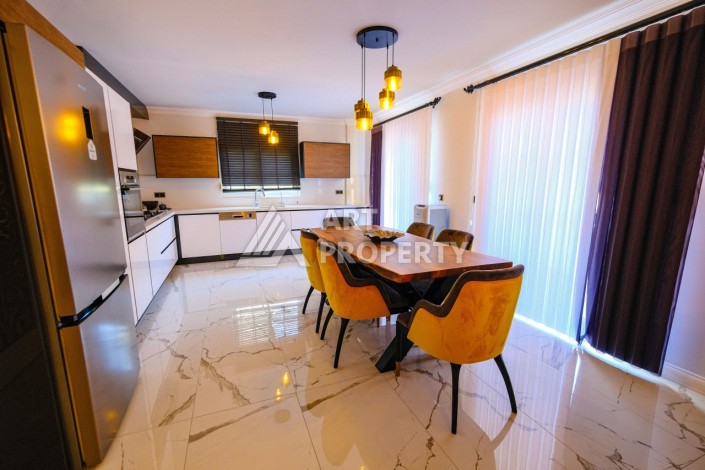 Меблированная квартира 3+1 в районе Бекташ, 168 кв.м. - Ракурс 2