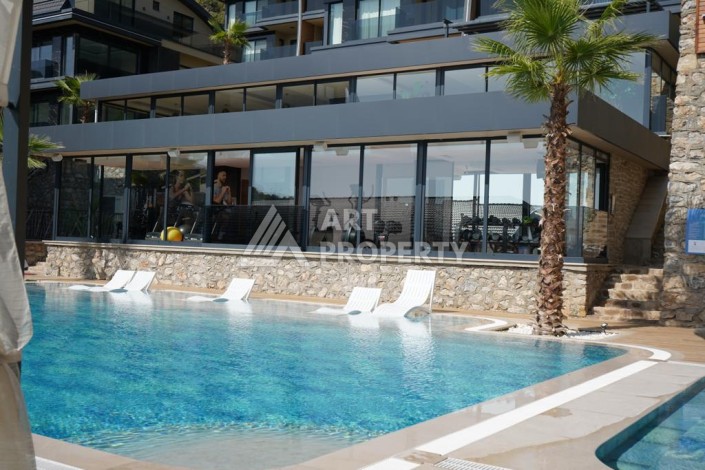 Дуплекс 4+1 в элитной резиденции, 220 кв.м. Тепе, Алания. - Ракурс 14