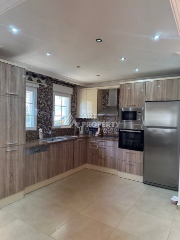 Вилла 4+1 в эксклюзивном комплексе, 180 кв.м. Инжекум, Алания. - Ракурс 22