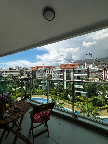 Роскошный дуплекс 4+1 в Тосмуре, 220 кв.м. - Ракурс 3